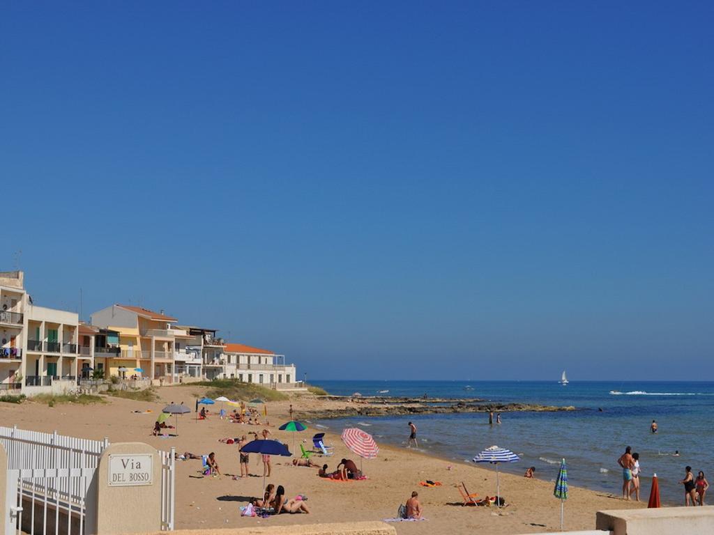 Sagittarius Mare Apartman Marina di Ragusa Szoba fotó